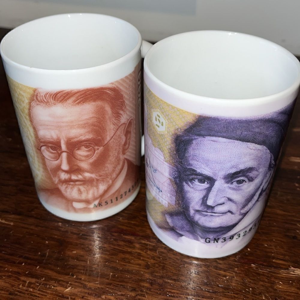 2-German Germany import Deutschmark Mark banknote museum store coffee cup mug